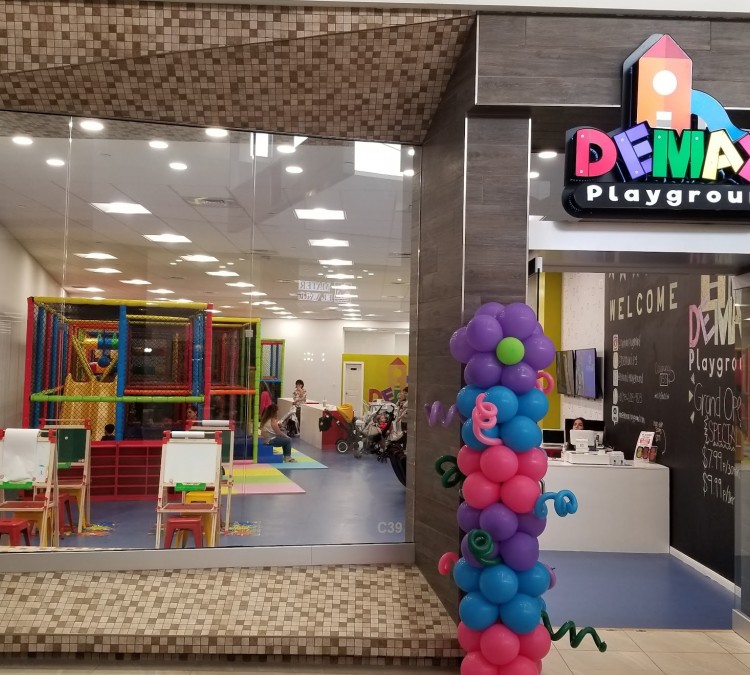 Demaxi Playground ( La plaza mall) (Mcallen,&nbspTX)